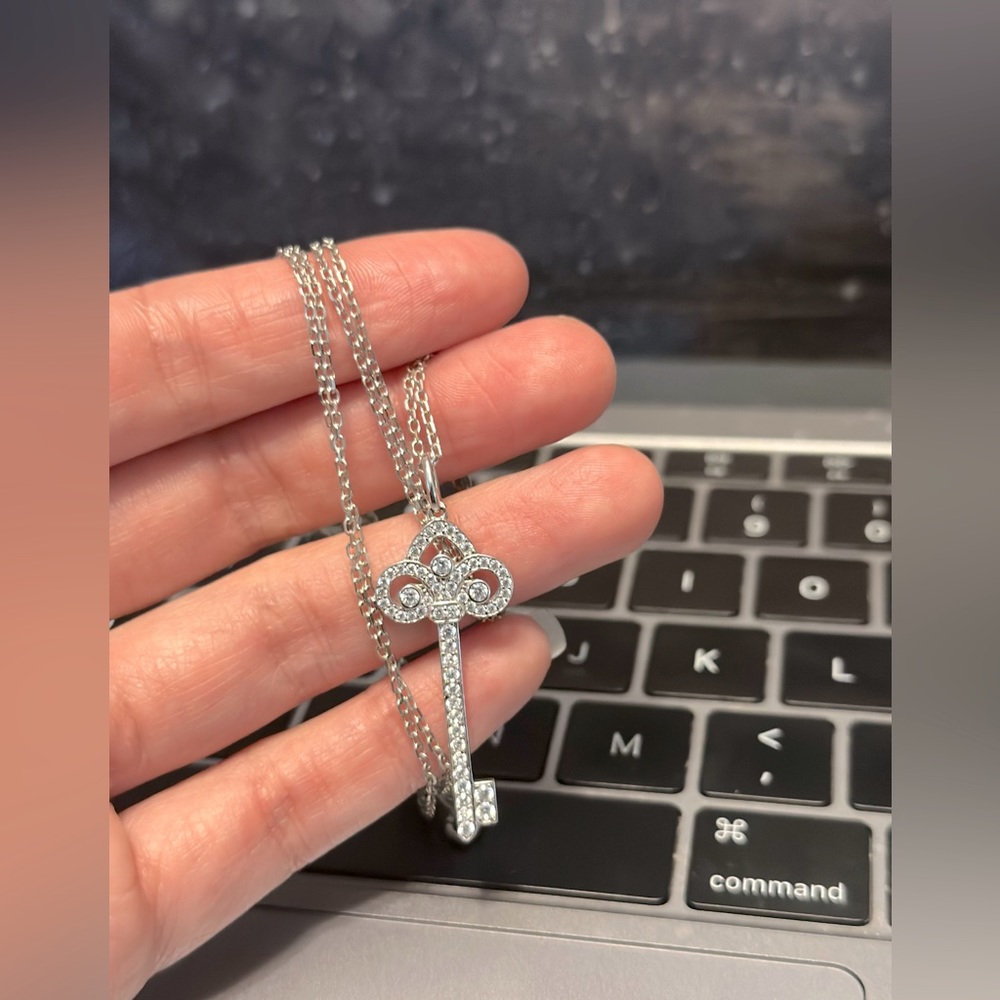 key Pendant necklace